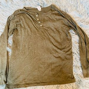Pink brand Henley. Heather green. Size large.